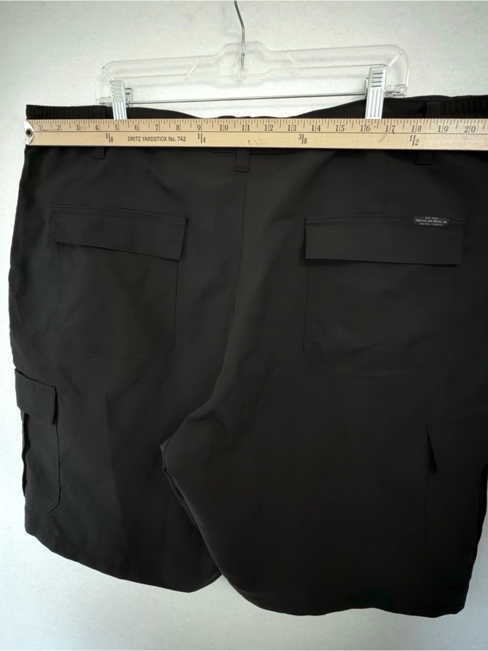 Lee Big & Tall Black Cargo Breathable Lightweight Shorts